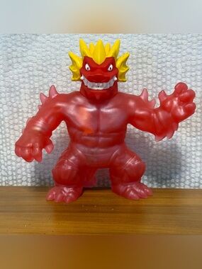Heros of Goo Jit Zu Deep Goo Sea Blazagon Hero Super Stretchy, Goo filled Toy